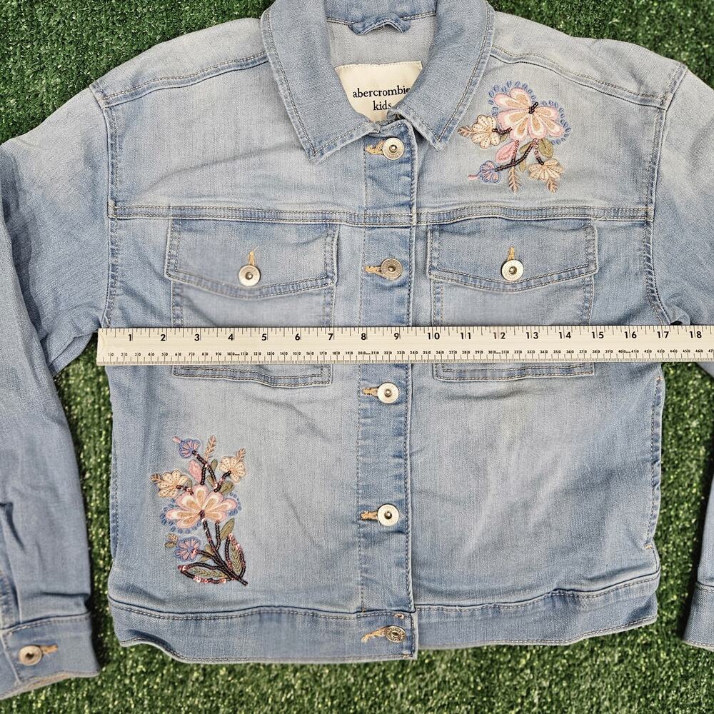 Abercrombie Kids Blue Medium Wash Floral Embroidered Denim Jacket Size 13/14 - Picture 12 of 12